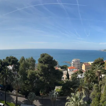 Petit Royal Hotel Ospedaletti