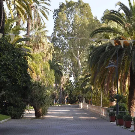 Petit Royal Hotel Ospedaletti