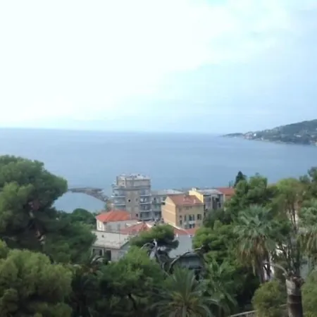 Hotel Petit Royal Ospedaletti