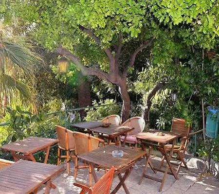 Hotel Petit Royal Ospedaletti