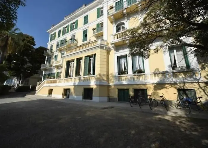 Petit Royal 3*