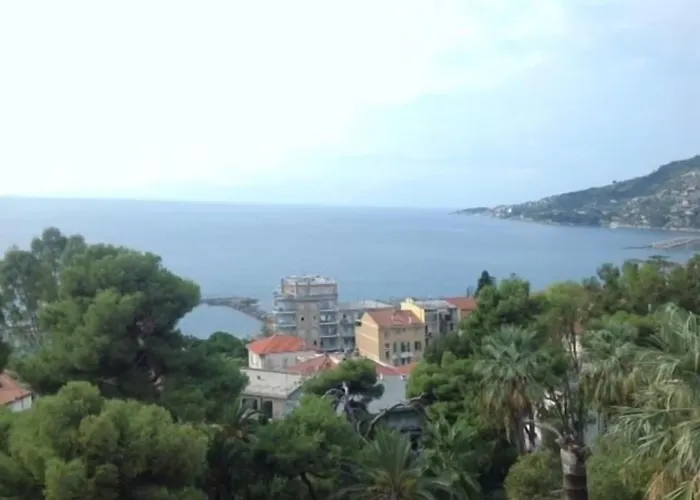 Hotel Petit Royal Ospedaletti