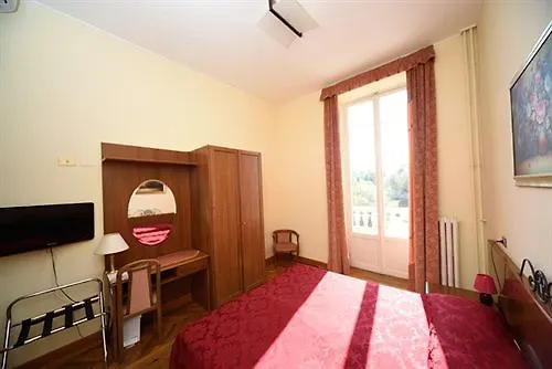 Hotel Petit Royal Ospedaletti