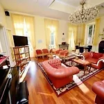 Petit Royal Hotell 3*