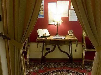 Hotel Petit Royal