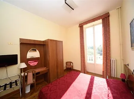 Hotel Hotel Petit Royal Ospedaletti