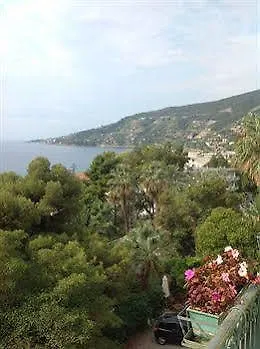 Hotel Petit Royal