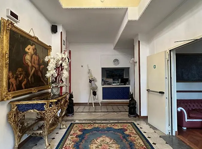 Hotel Petit Royal