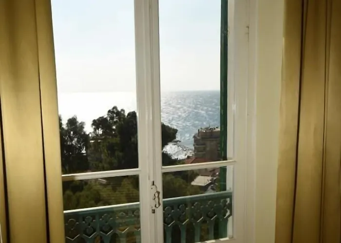 Petit Royal 3* Ospedaletti